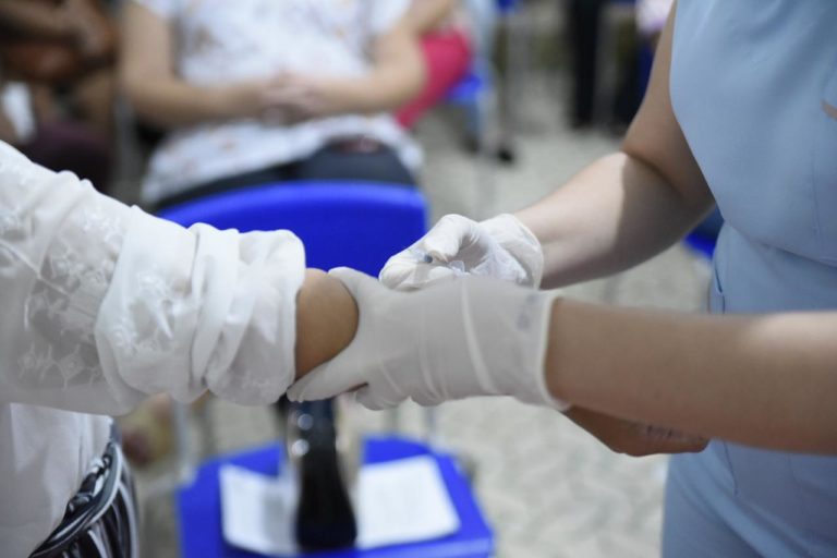 Secretaria de Saúde de Bayeux promove capacitação sobre vacina BCG para enfermeiros