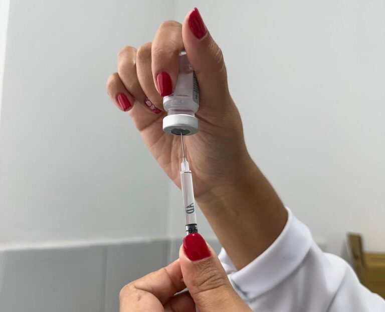 Bayeux aplica mais de 1.200 doses de vacina no Dia D de Vacinação contra a influenza