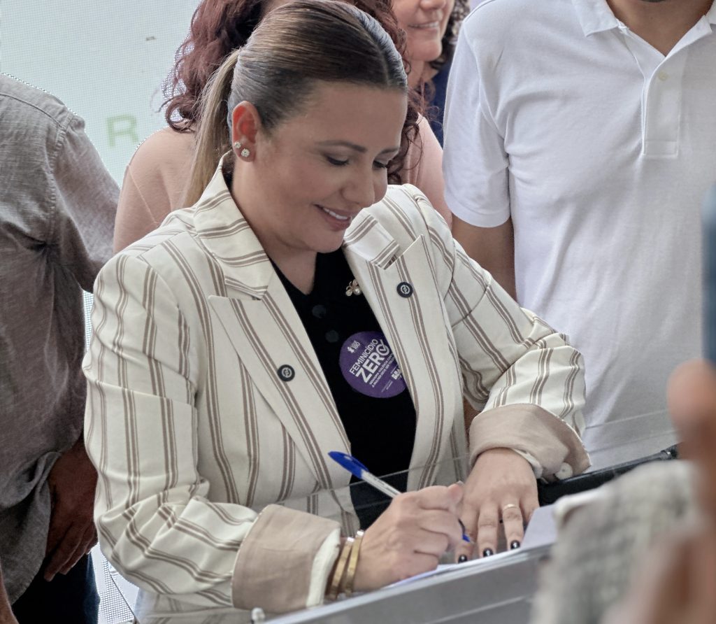 Tacyana Leitão assina ordem de serviço para construção de mais uma creche em Bayeux