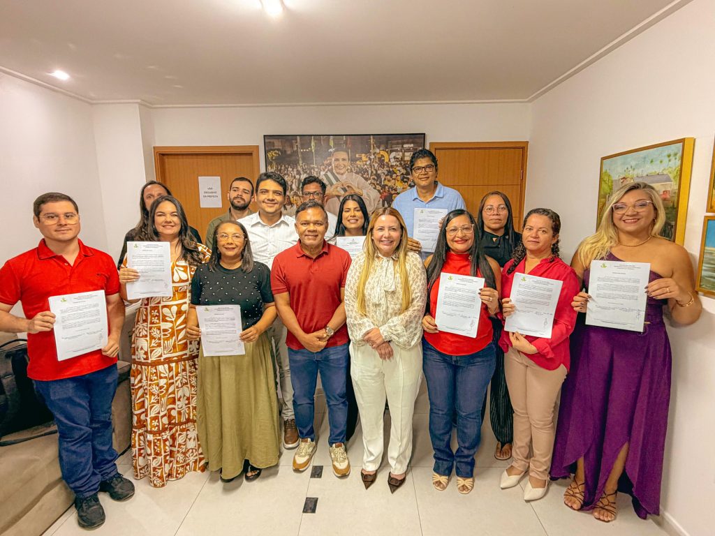 Prefeitura de Bayeux empossa novos professores aprovados em concurso público e reforça compromisso com a valorização do ensino