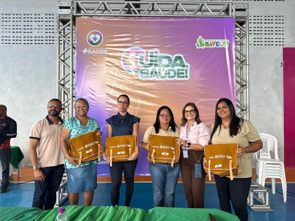 ACS e ACE de Bayeux recebem novos fardamentos e kits de trabalho
