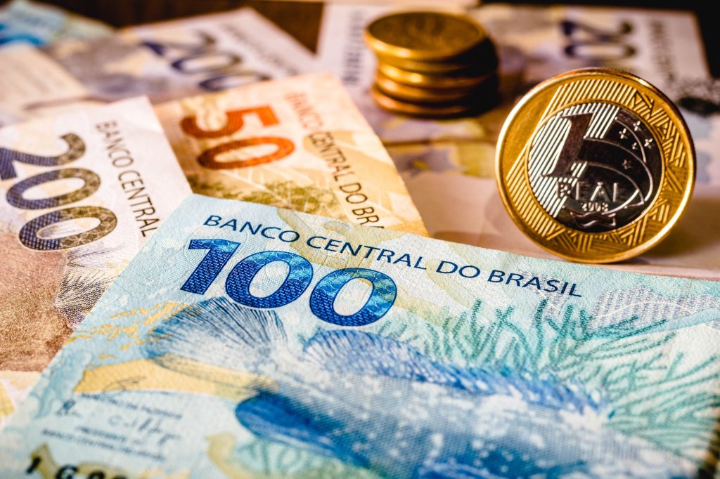 Bayeux completa 22 meses de salários pagos dentro do mês trabalhado